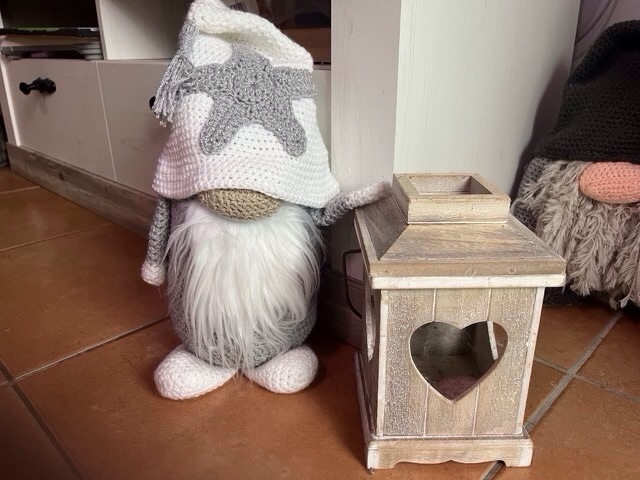 XXL Sternenwichtel Häkelanleitung, 44 cm groß