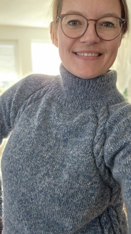 Strickanleitung: Sweater Amy (Rollkragenpullover mit Zopfmuster) - Bild 7