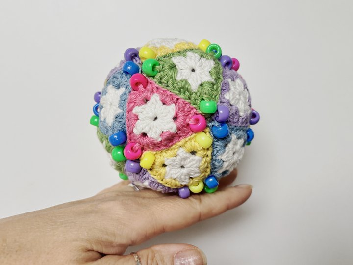 Fidget Stressball Ikosaeder, Ball Perlen häkeln, Fidget Spielzeug Amigurumi