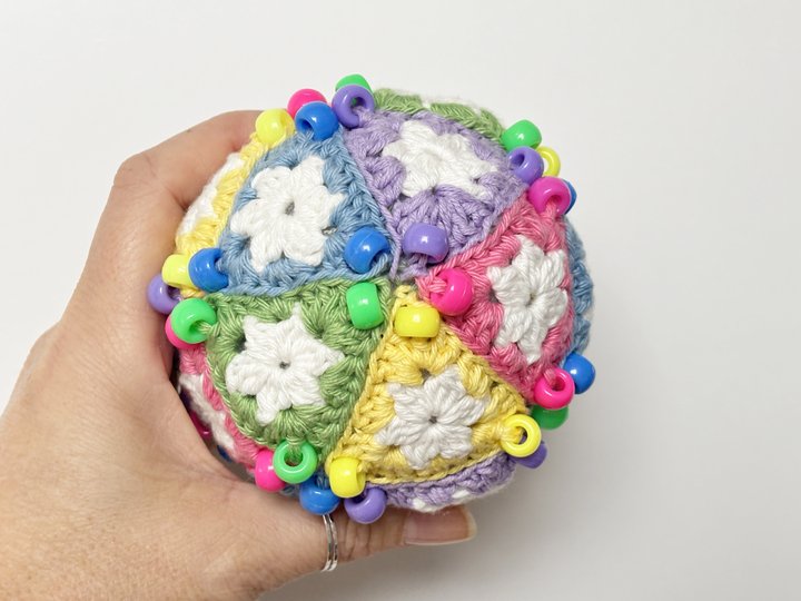 Fidget Stressball Ikosaeder, Ball Perlen häkeln, Fidget Spielzeug Amigurumi
