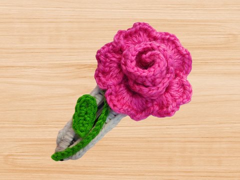 Häkelanleitung 3D Blumen-Haarclip – PDF + Video Tutorial (Englisch)