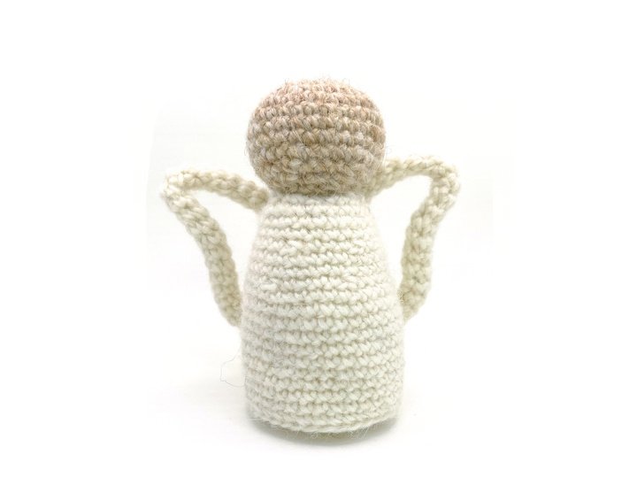 Crochet pattern - decorative Christmas angel with adjustable wings