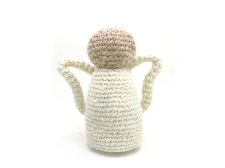 Häkelanleitung - dekorativer Weihnachtsengel mit verstellbaren Flügeln