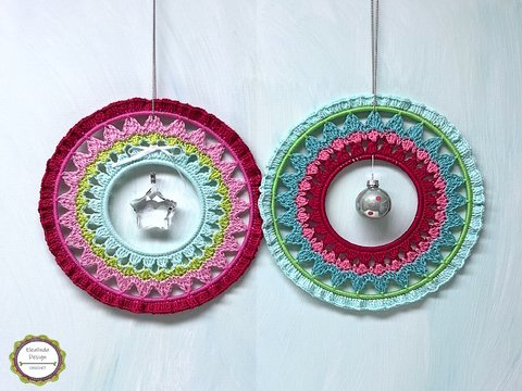 Crochet Pattern "Christmas Wreath", Hanging Wall + Window Decor, PDF