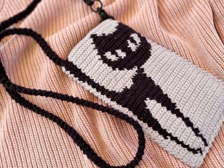 T25 Häkelanleitung für Mini-Tasche – Schwarze Katze Handybörse