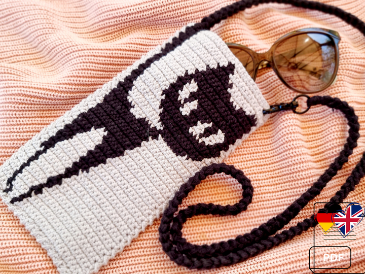 T25 Crochet Pattern for Mini Bag – Black Cat Mobile Purse