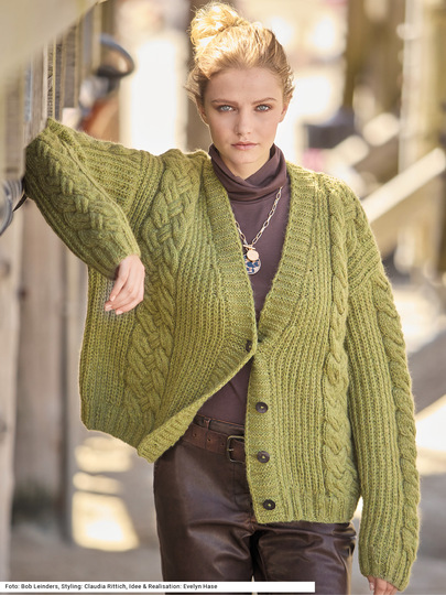 Jacke mit breiten Zöpfen