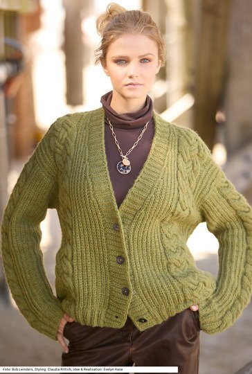 Jacke mit breiten Zöpfen