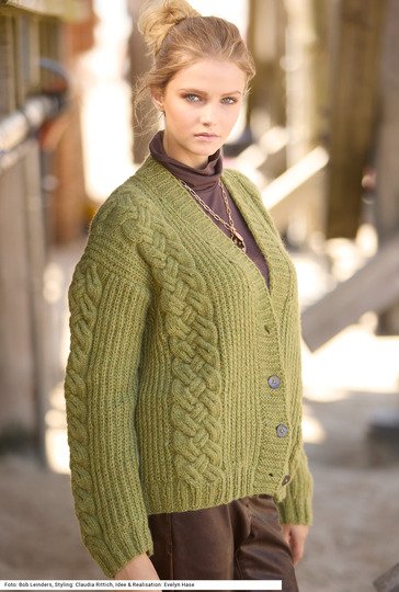 Jacke mit breiten Zöpfen