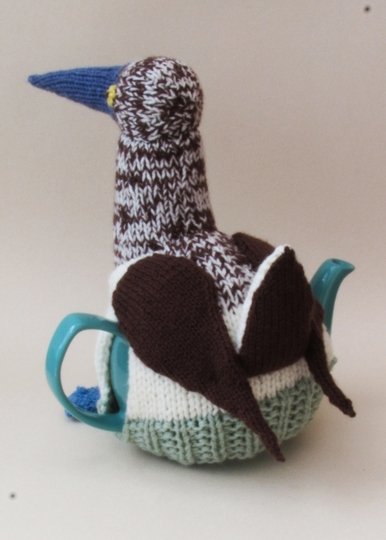 TeaCosyFolk's Blue-Footed Booby Tea Cosy Knitting Pattern