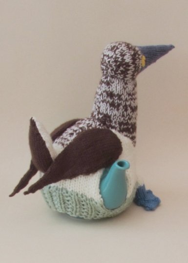 TeaCosyFolk's Blue-Footed Booby Tea Cosy Knitting Pattern