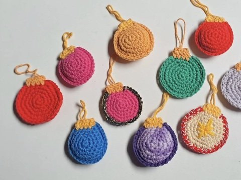 Weihnachtsbaum-Kugeln