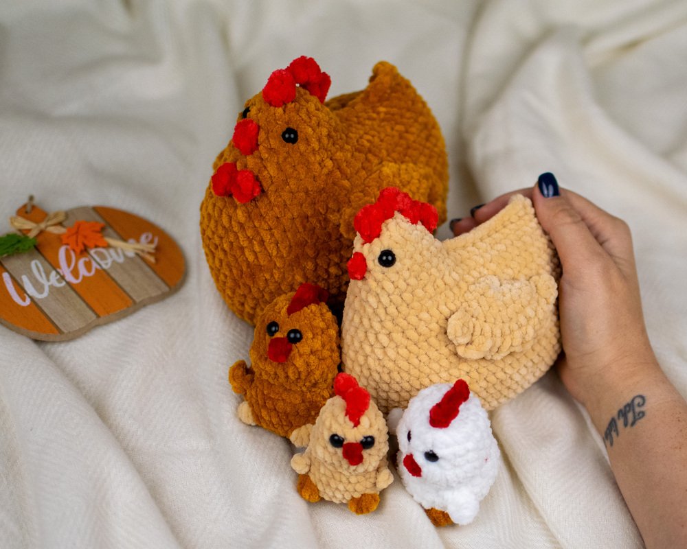 Häkelanleitung für eine Hühnerfamilie – Henne und Küken aus Chenillegarn - Bild 3