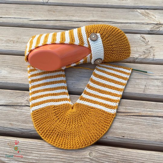 Knit Slipper Pattern PDF – Easy House Slippers for Women