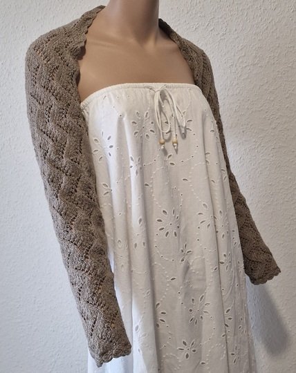 Strickanleitung für das Schulterjäckchen "Honeymoon"