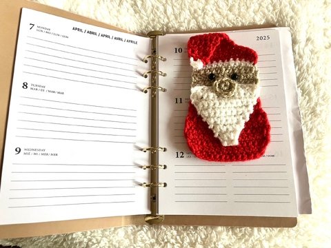 Häkelanleitung Wichtel 3 in 1 - Anhänger/ Lesezechen/ Applikation