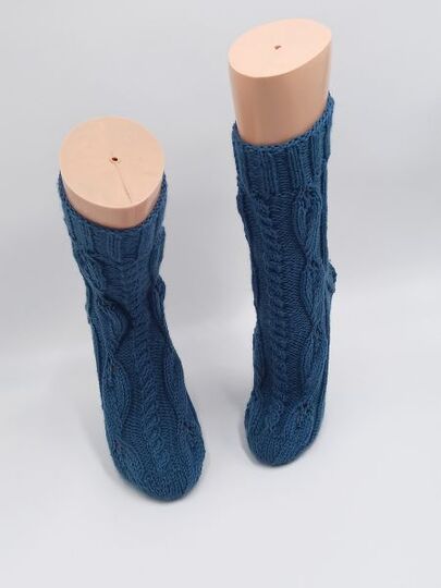 Sockenanleitung "Tränen der", für Maschenzahlen 40 bis 72, Musterssatz 20 M