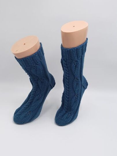 Sockenanleitung "Tränen der", für Maschenzahlen 40 bis 72, Musterssatz 20 M