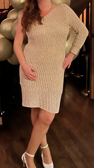 Häkelanleitung One-Shoulder-Kleid "Golden Aura"