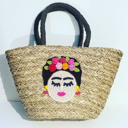 Crochet Pattern "Mexican Beauty" Woman with flower crown, big Applique, PDF