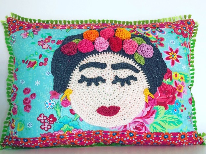 Häkelanleitung Frau mit Blumen "Mexican Beauty", Frauenkopf Applikation PDF