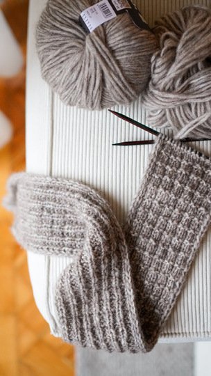 Minituch im Sophie-Scarf-Trend stricken mit Videoanleitung