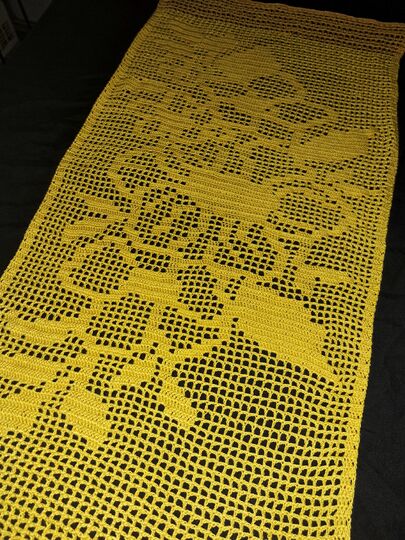 Tischläufer Sommerblumen häkeln