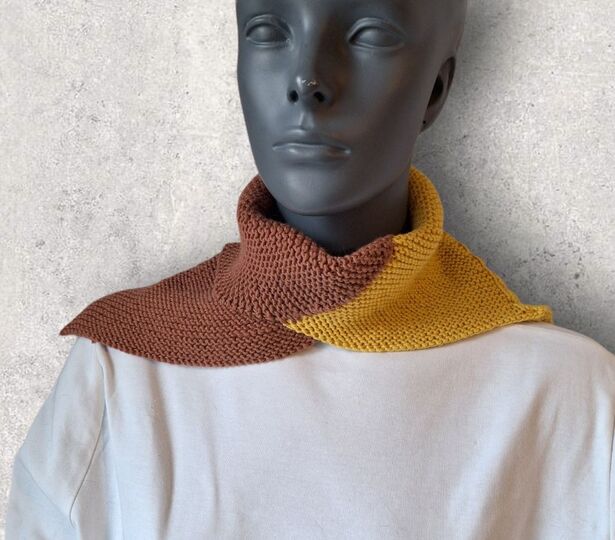 Strickanleitung Halssocke, Kragenschal, Schalkragen, Neckwarmer, Zopf  #351