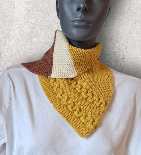 Strickanleitung Halssocke, Kragenschal, Schalkragen, Neckwarmer, Zopf  #351