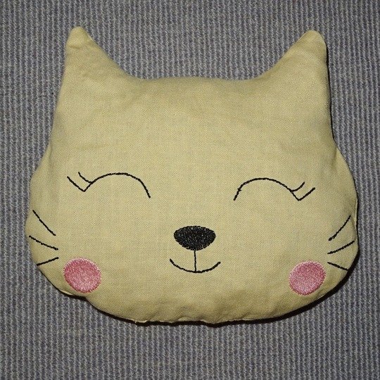 Stickdatei - Katze 4 ITH in 5 Gr. Kissen Kirschkernkissen