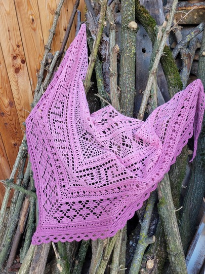 Crochet Pattern Triangular Scarf "Abia"
