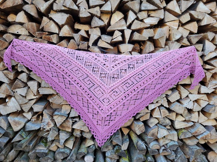 Crochet Pattern Triangular Scarf "Abia"