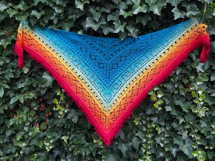 Crochet Pattern Triangular Scarf "Abia"