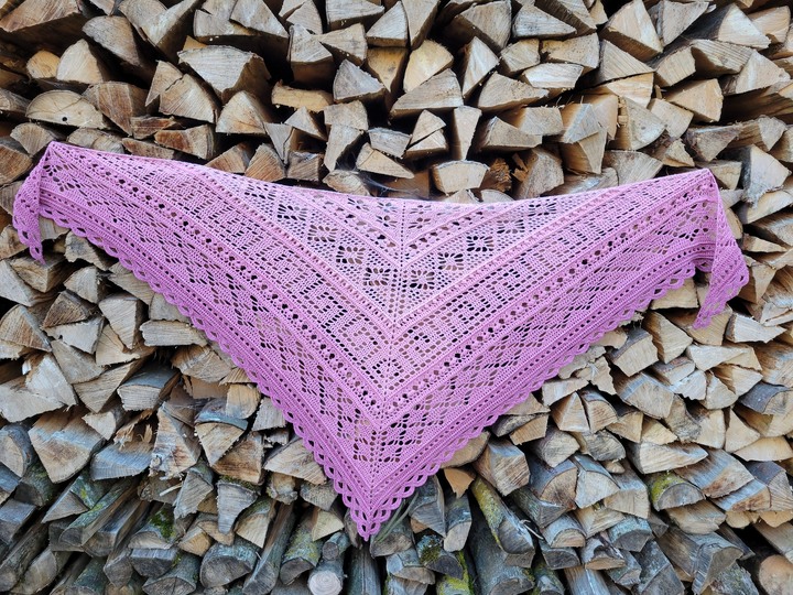Crochet Pattern Triangular Scarf "Abia"