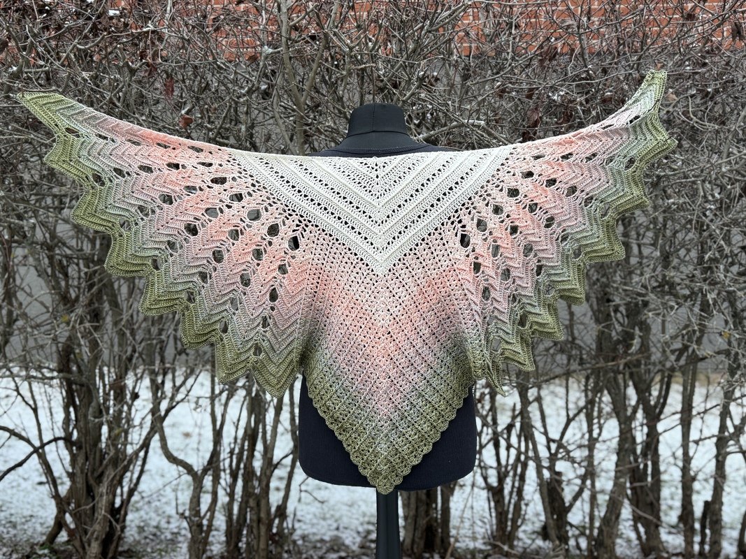 Crochet pattern shawl Veilwyn - Image 2
