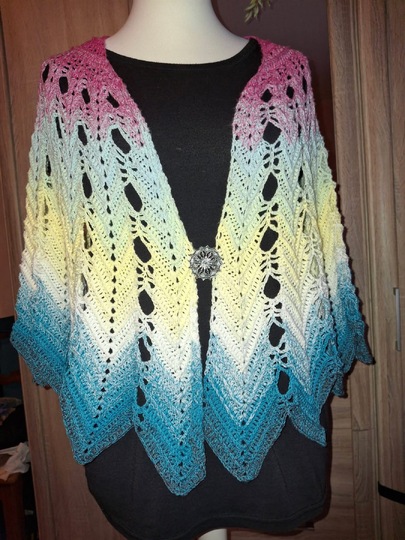 Crochet pattern shawl Veilwyn