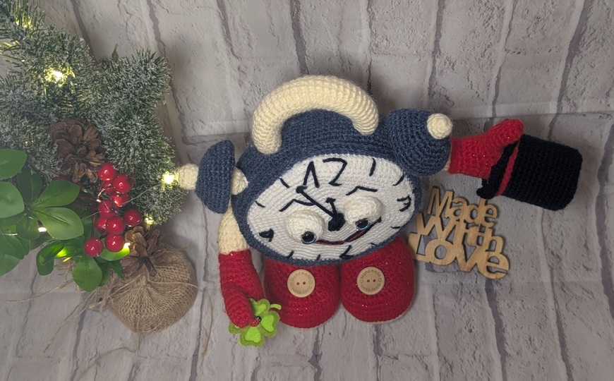 Häkelanleitung für den "lustigen Wecker Max"