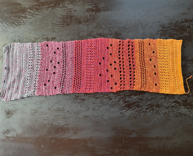 Frauhohmanns Schulterwärmer "MusterWechsel" - Würfelhäkeln (kostenlos)