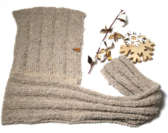 Knitting pattern Hannah's hooded scarf No. 007