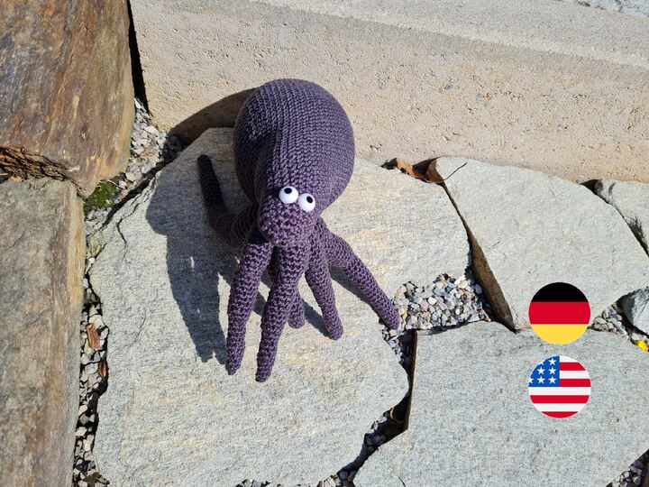 Florian the Flea - crochet pattern for a bouncy friend