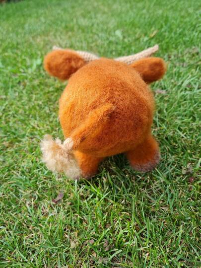 Hamish McCoo - Crochet pattern for a Scottish Highland cow
