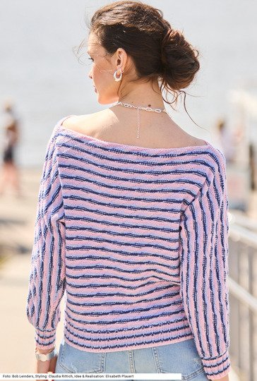 Pulli mit Diagonal- und Querstreifen