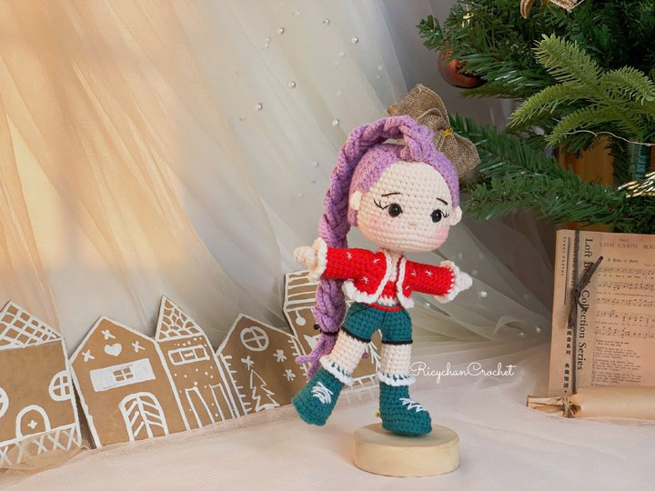Crochet doll pattern | Purple hair Kpop girl | PDF Pattern in English only