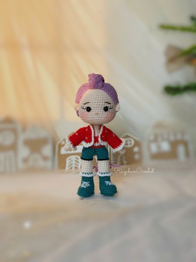 Crochet doll pattern | Purple hair Kpop girl | PDF Pattern in English only