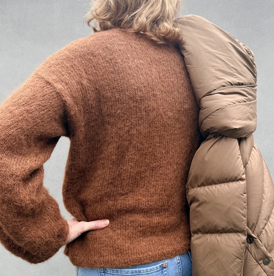 Strickanleitung Pullover JULIKA – schlicht, weich & zeitlos