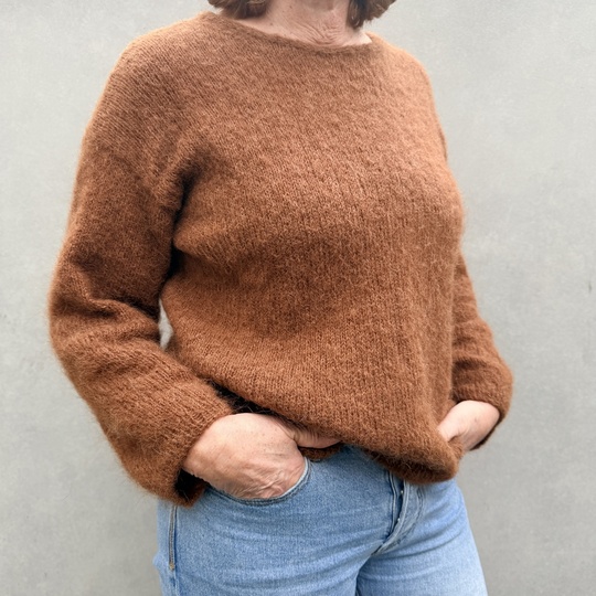 Strickanleitung Pullover JULIKA – schlicht, weich & zeitlos