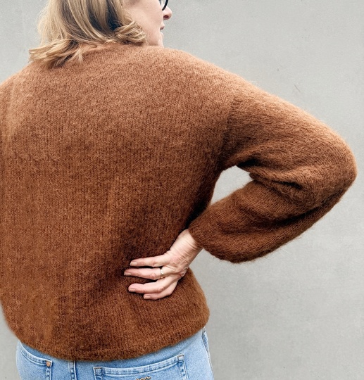 Strickanleitung Pullover JULIKA – schlicht, weich & zeitlos