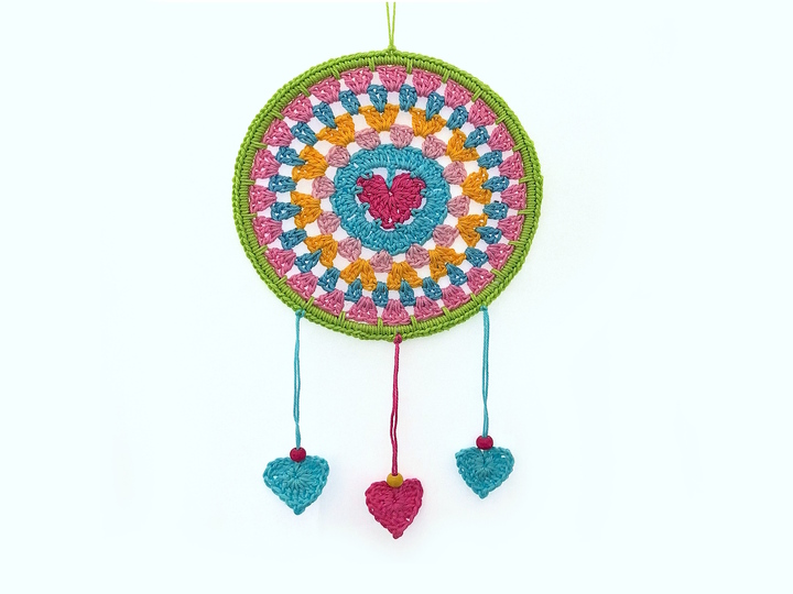 Heart Dreamcatcher Crochet Pattern wall decor
