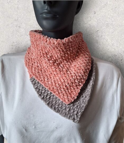 Strickanleitung kuschlig warme Halssocke, Kragenschal, Chenille-Wolle  #354