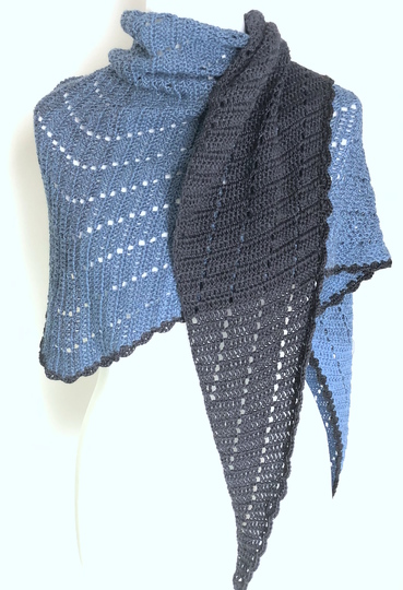 Crochet Pattern "Portocovo" triangle shawl, flat design, charts included